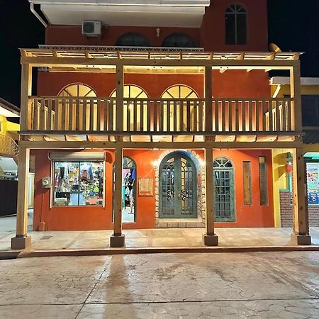 Hotel Towi Креэль Экстерьер фото